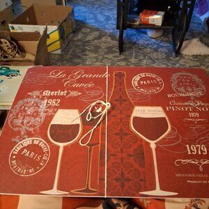 SET OF 8 PLACEMATSfinal price pls no more discounts struggling  diaabled mama